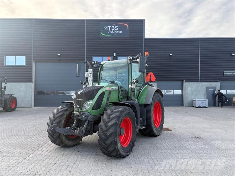Fendt 516 VARIO SCR Tractors