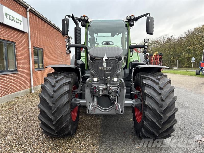 Fendt 618 VARIO GEN1 トラクター