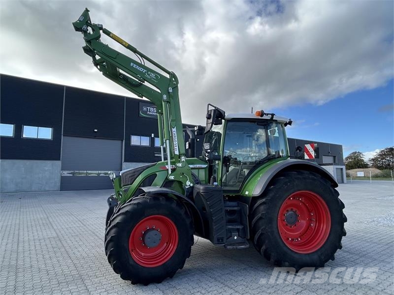 Fendt 724 VARIO GEN6 Trattori
