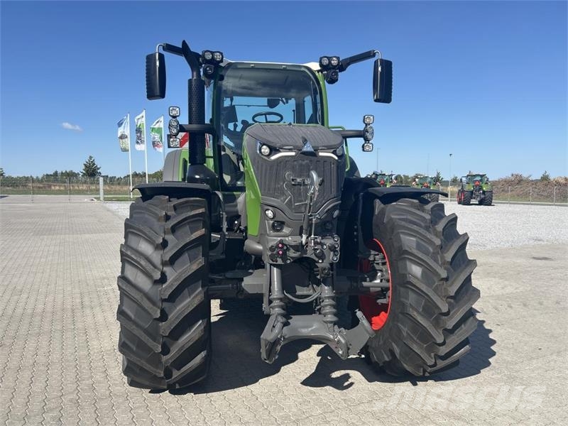 Fendt 724 VARIO GEN7.1 Traktoren