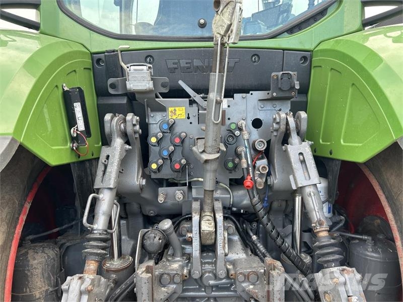 Fendt 724 VARIO S4 Traktoren