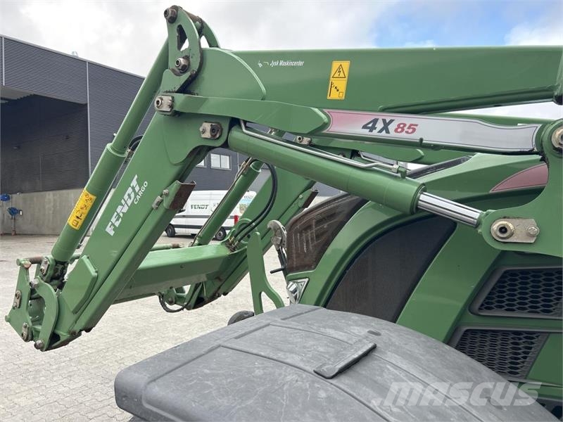 Fendt 724 VARIO SCR Трактори