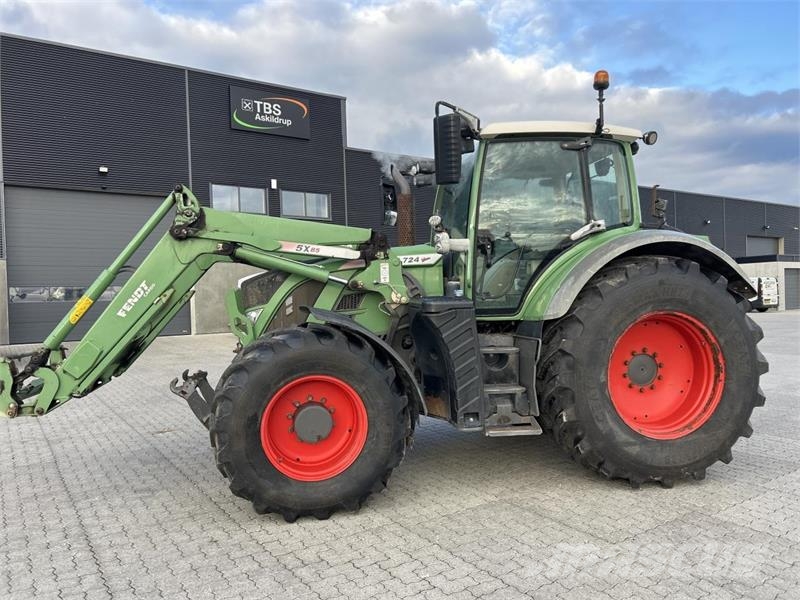 Fendt 724 VARIO SCR Tratores Agrícolas usados