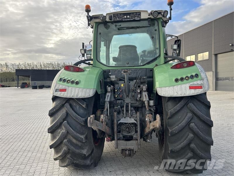 Fendt 724 VARIO SCR Tratores Agrícolas usados
