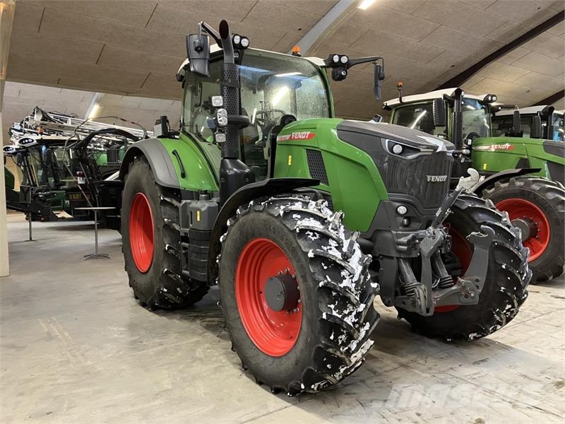 Fendt 728 VARIO GEN7 Traktoren