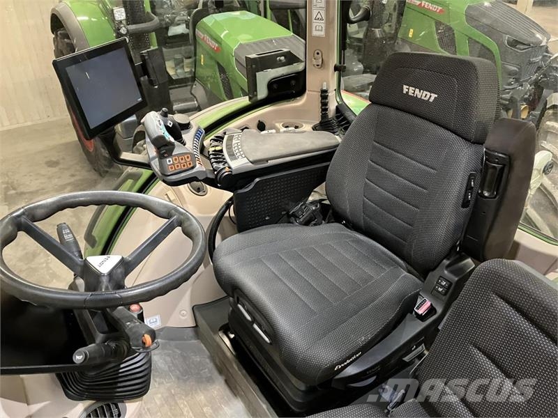 Fendt 728 VARIO GEN7 Traktoren