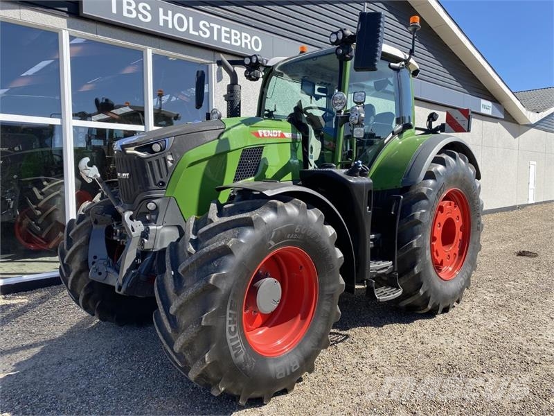 Fendt 728 VARIO GEN7 Трактори