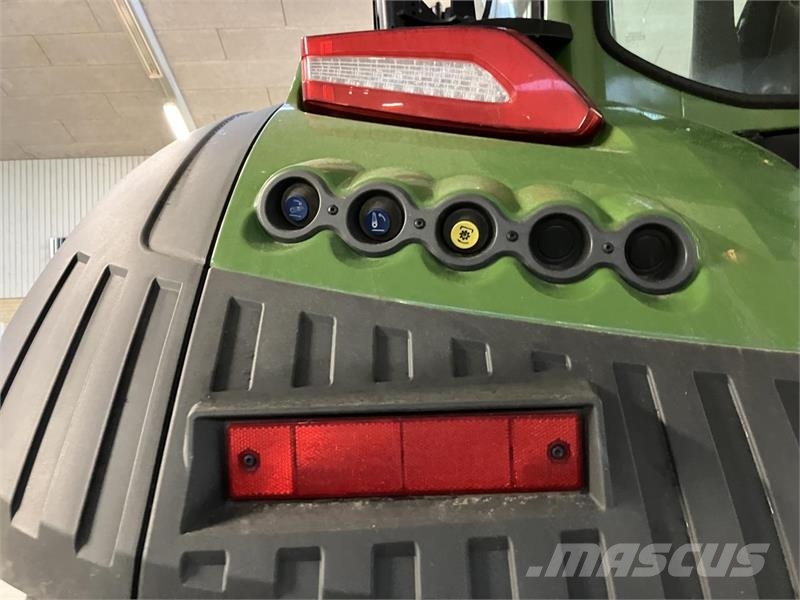 Fendt 728 VARIO GEN7 Traktoren