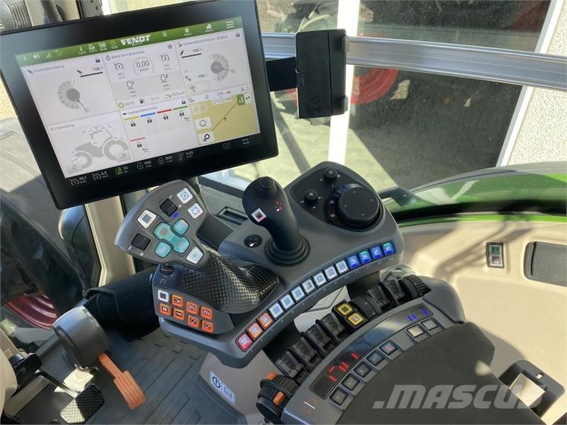 Fendt 728 VARIO GEN7 Tractores
