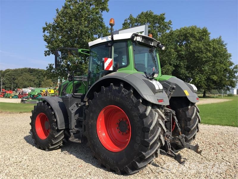 Fendt 828 VARIO S4 Traktorji