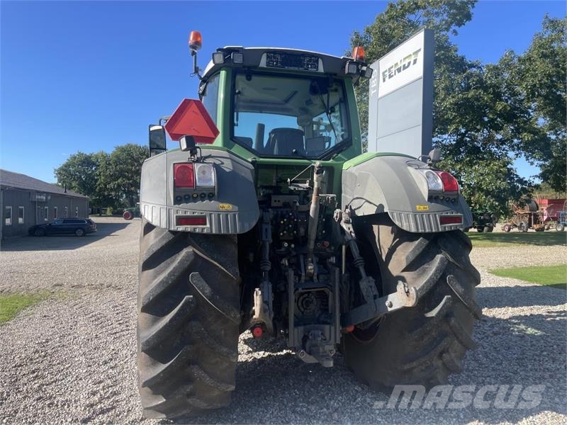 Fendt 828 VARIO S4 Traktorji