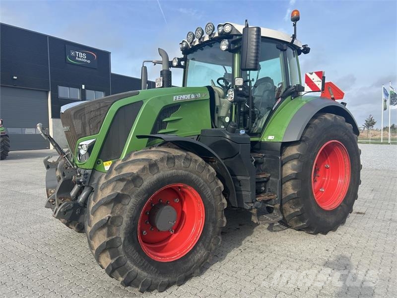 Fendt 828 VARIO S4 Traktorok