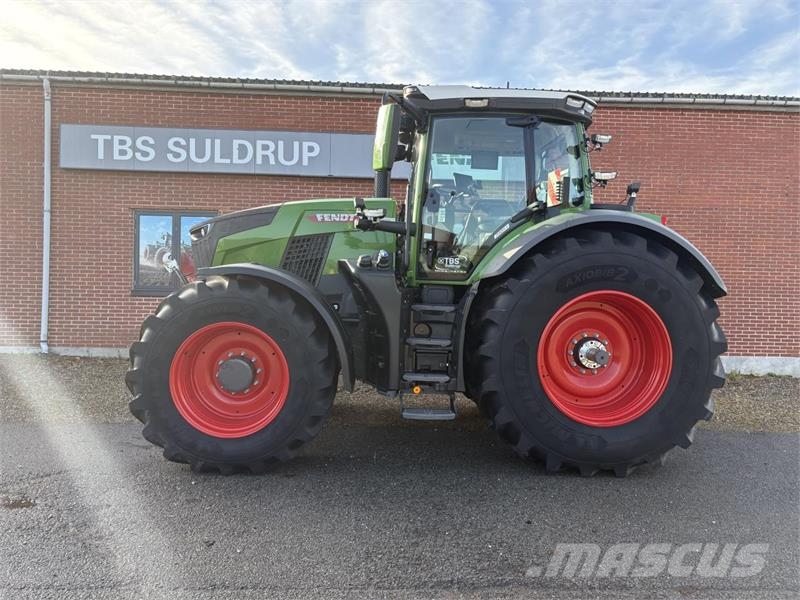Fendt 832 VARIO GEN5 Tracteur