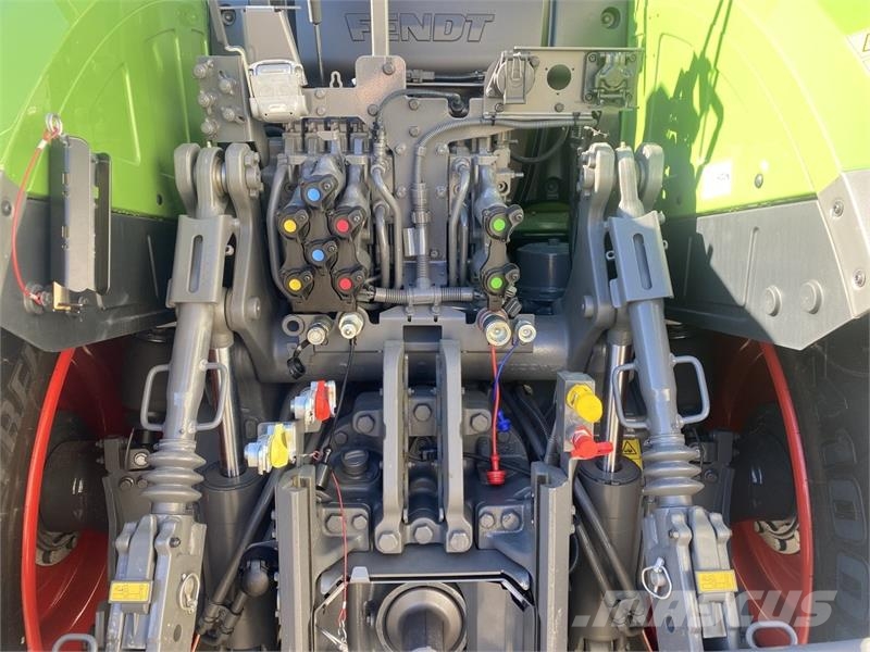 Fendt 933 VARIO GEN7 Ciągniki rolnicze