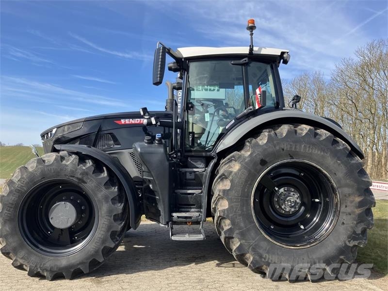 Fendt 933 VARIO GEN7 Traktorji