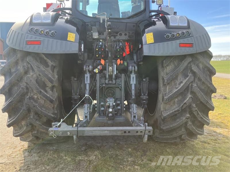Fendt 933 VARIO GEN7 Traktorji