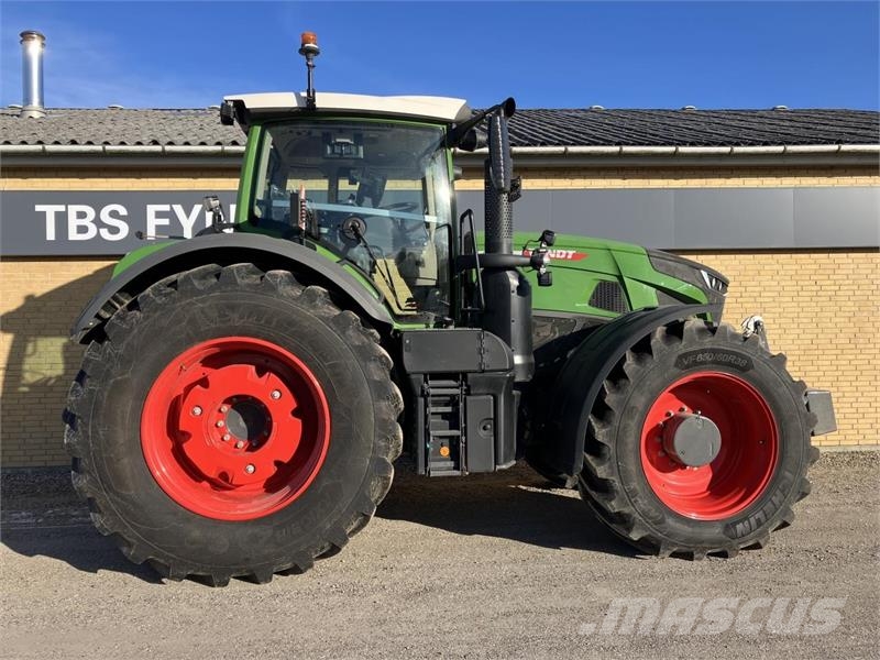 Fendt 936 VARIO GEN7 Trattori