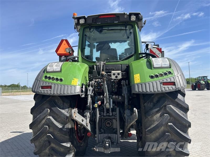 Fendt 942 VARIO GEN7 Tractoren