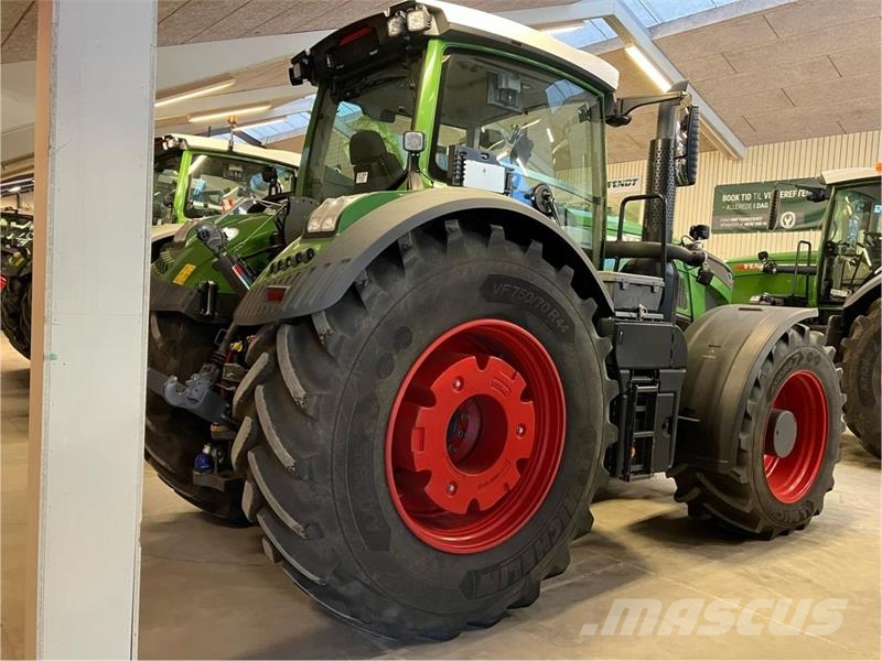 Fendt 942 VARIO GEN7 Traktorji