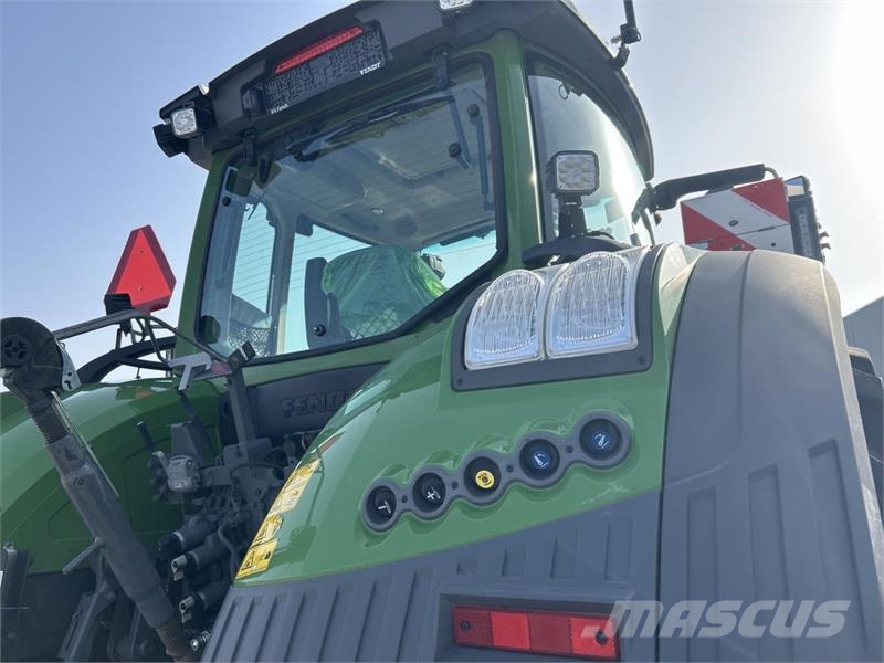 Fendt 942 VARIO GEN7 Tractoren