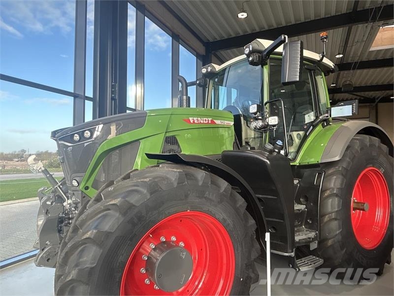 Fendt 942 VARIO GEN7 Traktoren