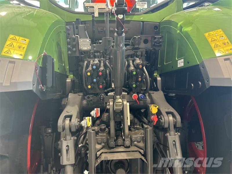 Fendt 942 VARIO GEN7 Traktoren