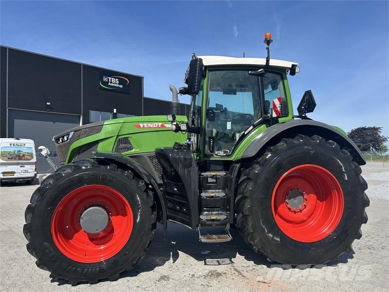 Fendt 942 VARIO GEN7 Tractoren