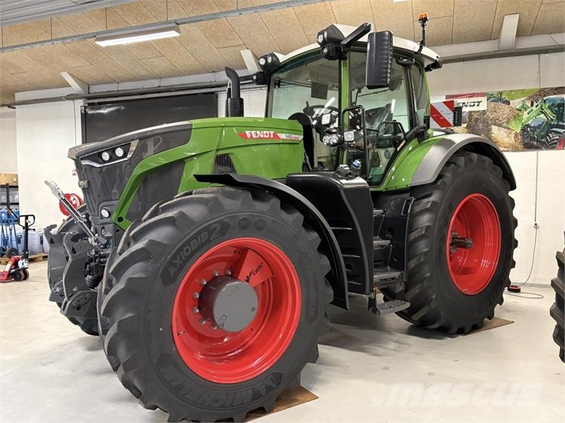 Fendt 942 VARIO GEN7 Trattori