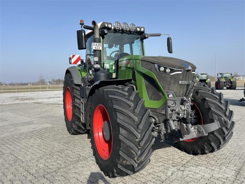 Fendt 942 VARIO GEN7 Tractoren