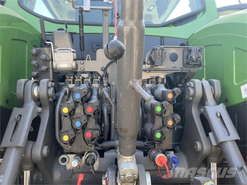Fendt 942 VARIO GEN7 Traktoren