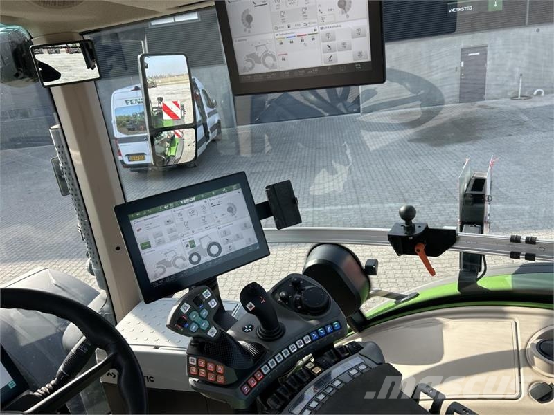 Fendt 942 VARIO GEN7 Tractoren