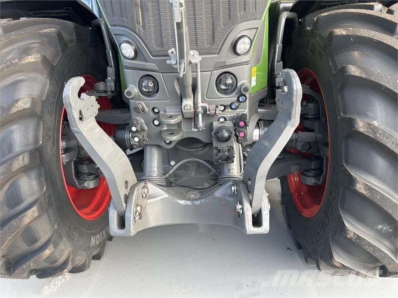 Fendt 942 VARIO GEN7 Traktoren