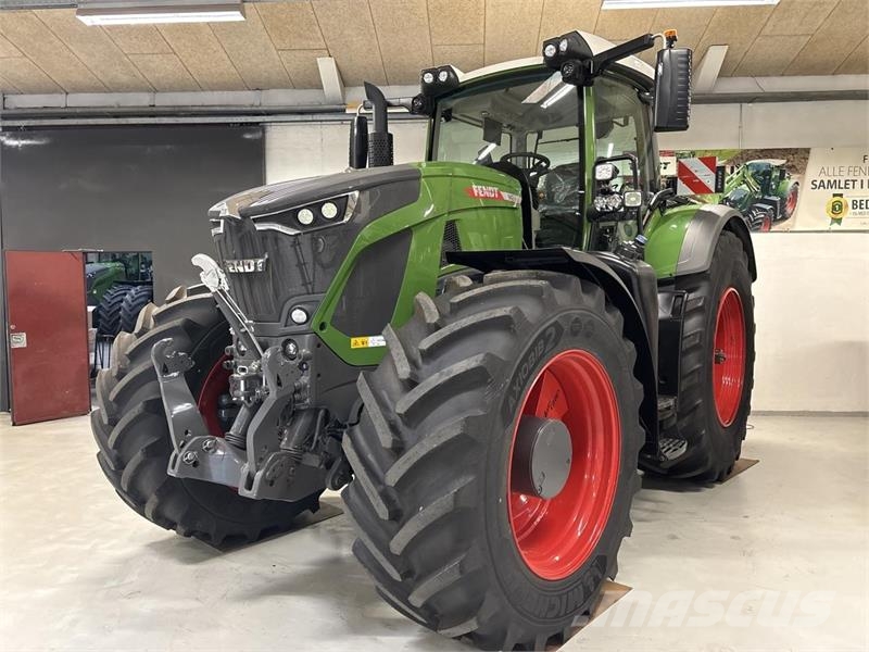 Fendt 942 VARIO GEN7 Traktory
