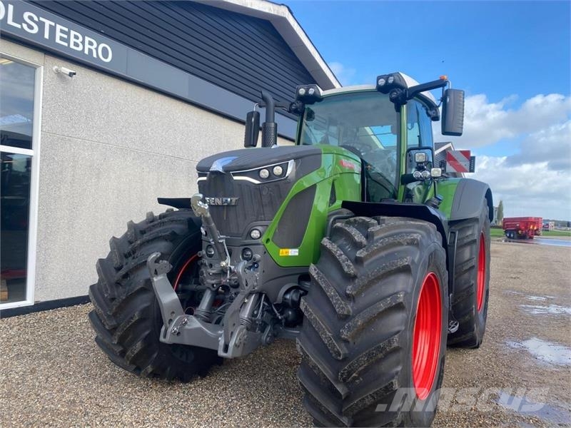 Fendt 942 VARIO GEN7 Traktori
