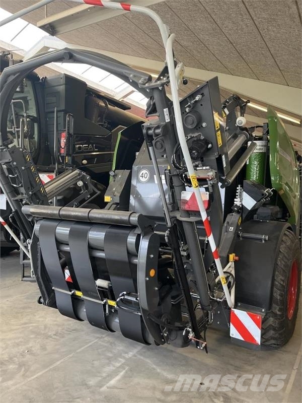 Fendt ROTANA 130F COMBI ラウンドベーラー