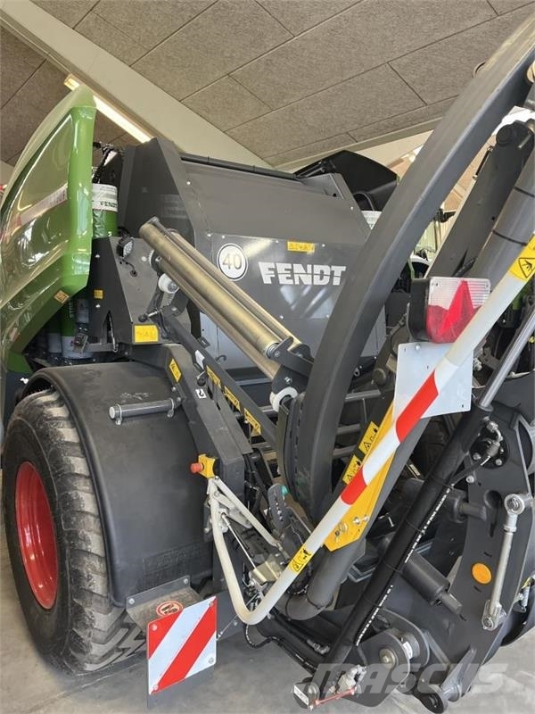 Fendt ROTANA 130F COMBI ラウンドベーラー