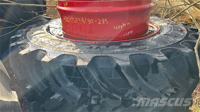 Fendt Tvillinghjul 420/85R34-30 Tekerlekler