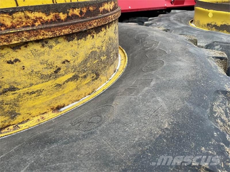 Firestone 710/70R42 Tekerlekler