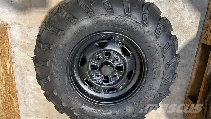 Honda TRX 420 FE ITP Mud lite Renkaat ja vanteet