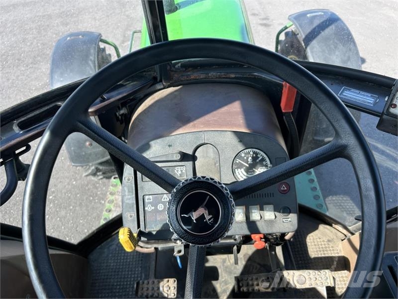 John Deere 3050 4WD Traktoren