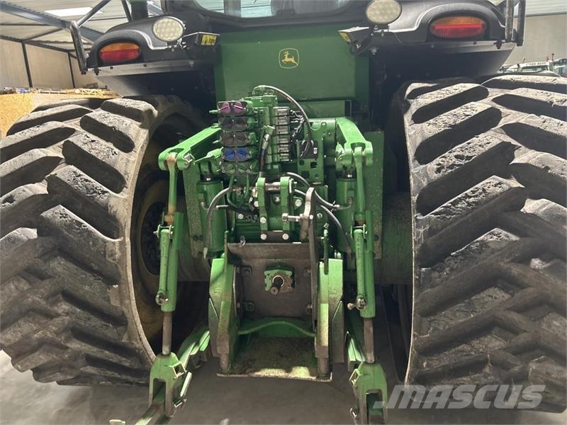 John Deere 8 360RT Traktoriai