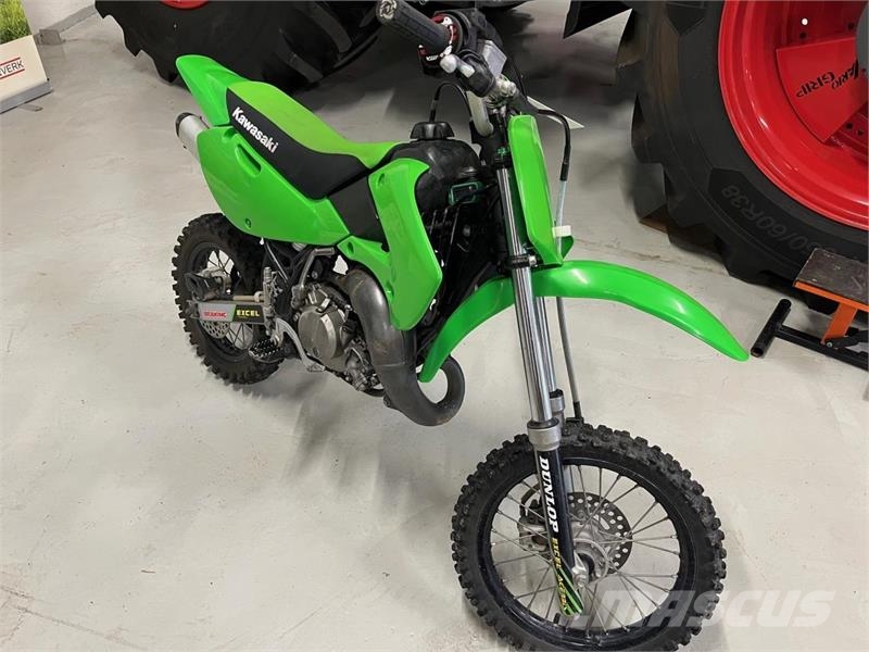 Kawasaki 65 Voiture