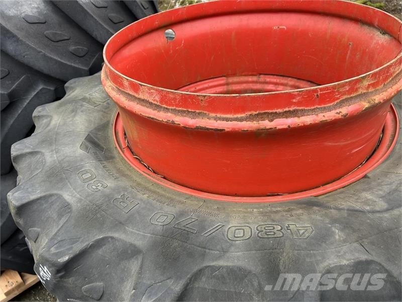 Kleber 480/70R30 الإطارات والعجلات والحافات