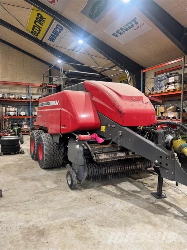 Massey Ferguson 2270XD Presse cubique