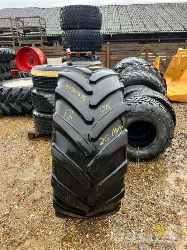 Michelin 540/65R30 Gume, točkovi i felne