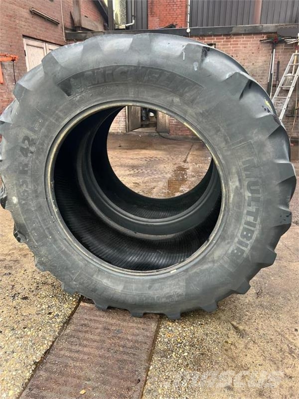 Michelin 650/65R42 Gumiabroncsok, kerekek és felnik