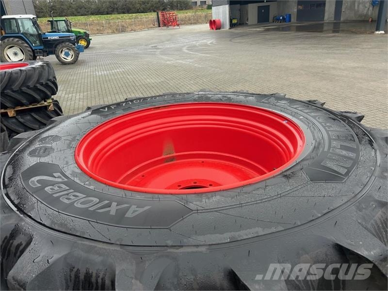 Michelin 710/70R42 Колеса