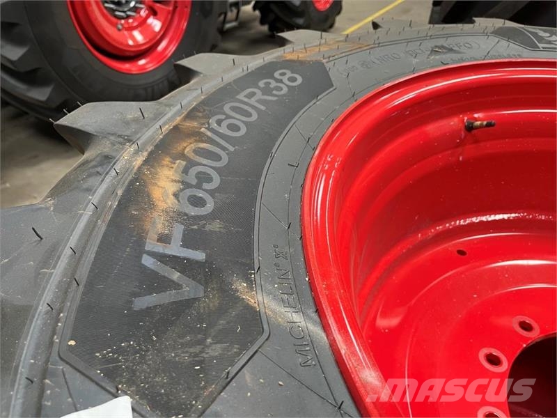Michelin 750/70R44-650/60R38 Gume, točkovi i felne