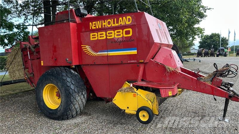 New Holland BB980 محزمات مربعة