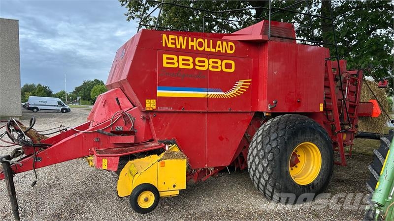 New Holland BB980 محزمات مربعة